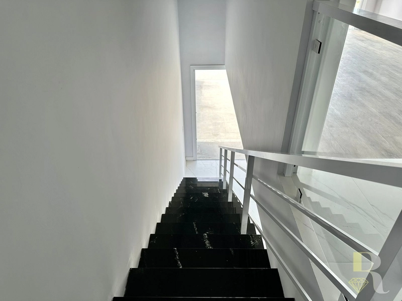 CASA COM 3 SUÍTES: 12ª foto da galeria de imagens do imóvel