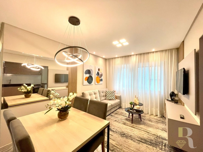 Apartamento 02 dormitórios junto à praça Flavio Boianovski.: 1ª foto da galeria de imagens do imóvel