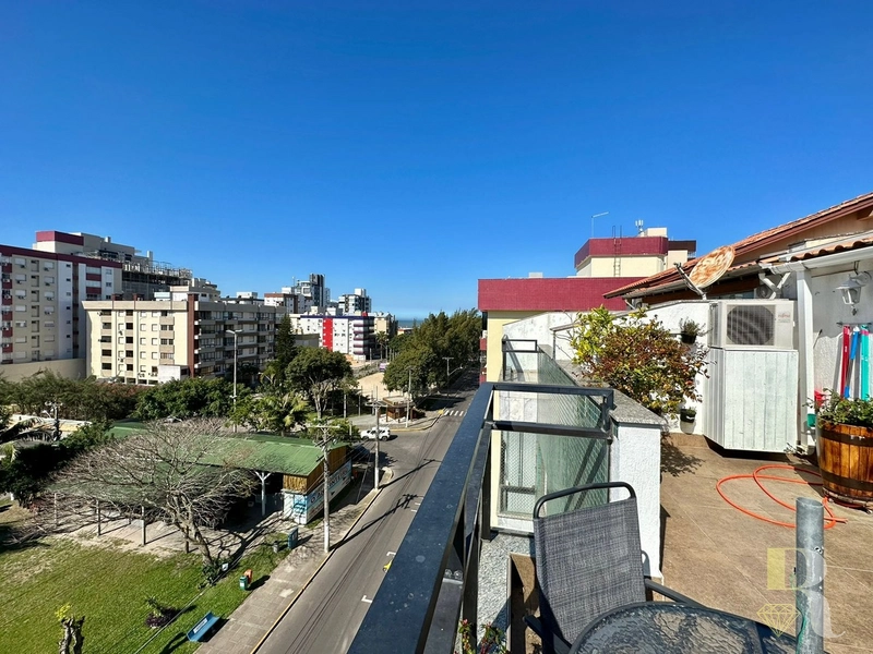 COBERTURA DE FRENTE PARA PRAÇA FLÁVIO BOIANOVSKI: 9ª foto da galeria de imagens do imóvel