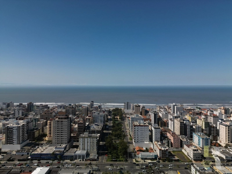 COBERTURA DE FRENTE PARA PRAÇA FLÁVIO BOIANOVSKI: 3ª foto da galeria de imagens do imóvel