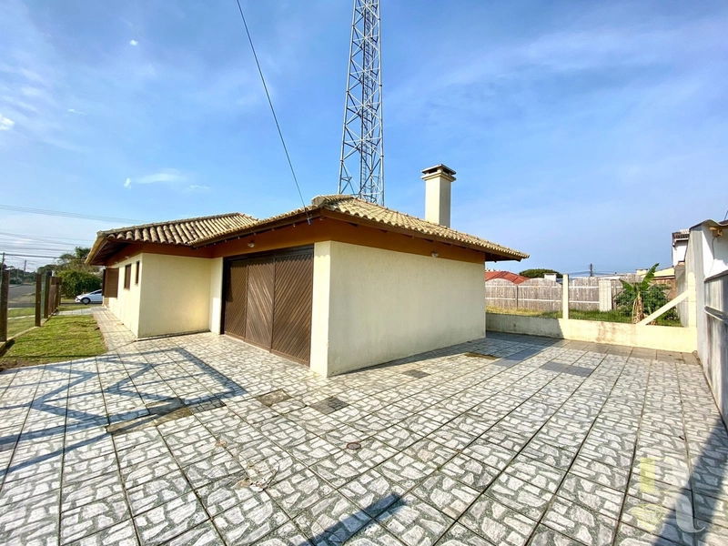 Casa fora de condomínio: 4ª foto da galeria de imagens do imóvel