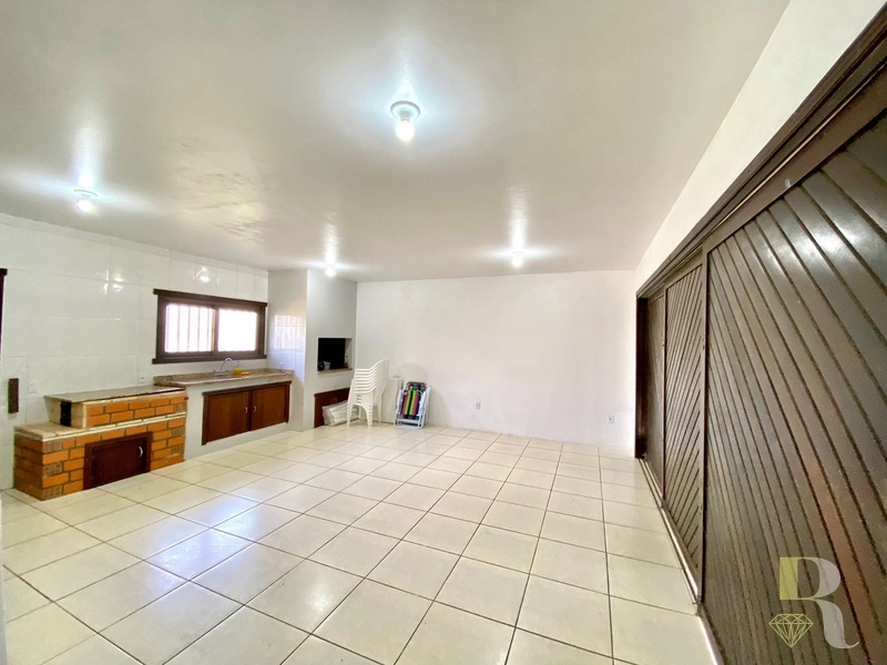 Casa fora de condomínio: 12ª foto da galeria de imagens do imóvel