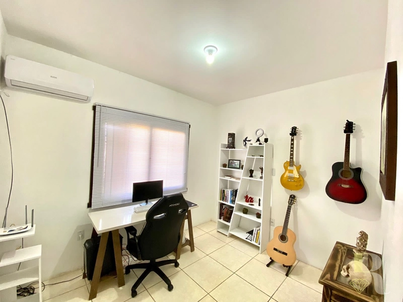 Casa fora de condomínio: 18ª foto da galeria de imagens do imóvel