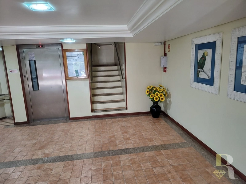 PREDIO DE FRENTE P/PÇA FLAVIO BOIANOVSKI: 22ª foto da galeria de imagens do imóvel