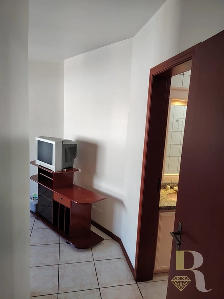 PREDIO DE FRENTE P/PÇA FLAVIO BOIANOVSKI: 10ª foto da galeria de imagens do imóvel