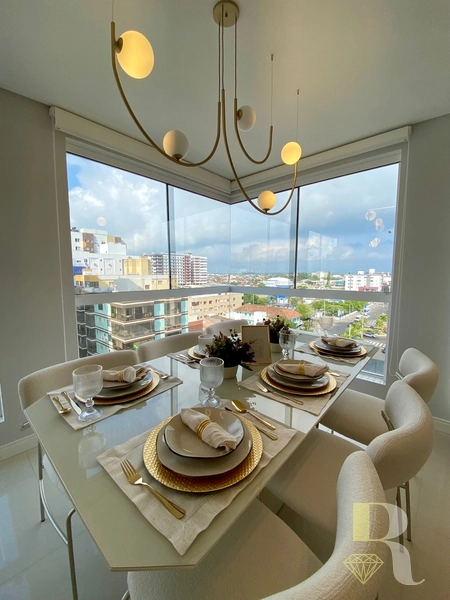 Mobiliado e Decorado de esquina: 4ª foto da galeria de imagens do imóvel