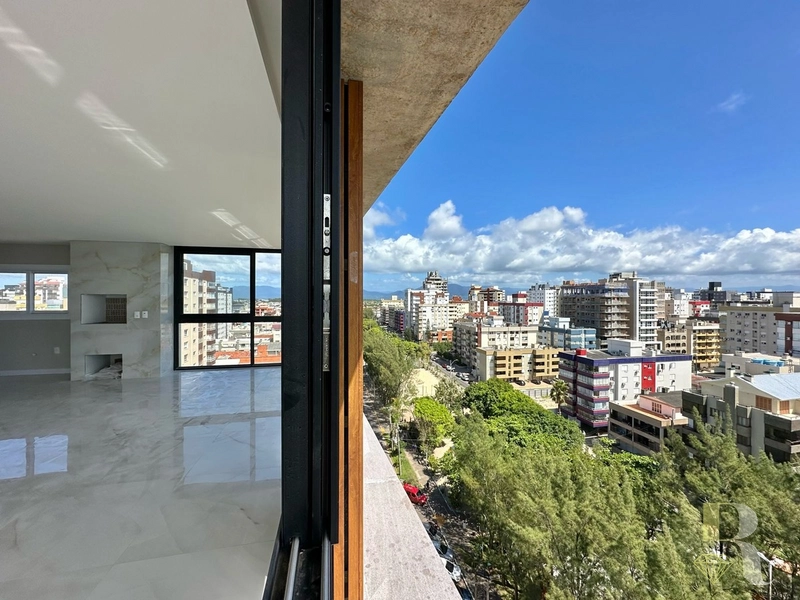 VENDO APARTAMENTO COM VISTA CINEMATOGRÁFICA PARA O MAR: 4ª foto da galeria de imagens do imóvel