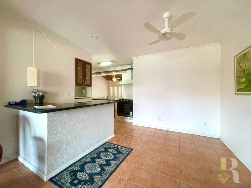 Casa 05 dormitórios em Xangri-lá: 15ª foto da galeria de imagens do imóvel