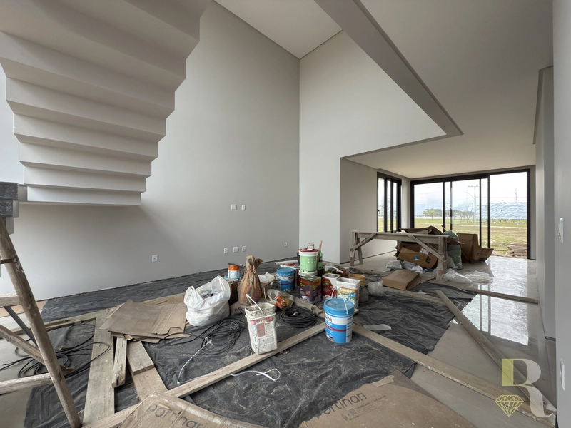 4 Suítes fundos lago! Apenas 3 casas prontas!!!: 2ª foto da galeria de imagens do imóvel