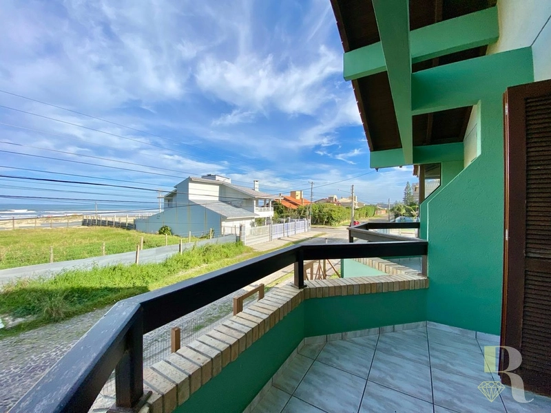 Excelente Sobrado a Beira Mar: 1ª foto da galeria de imagens do imóvel