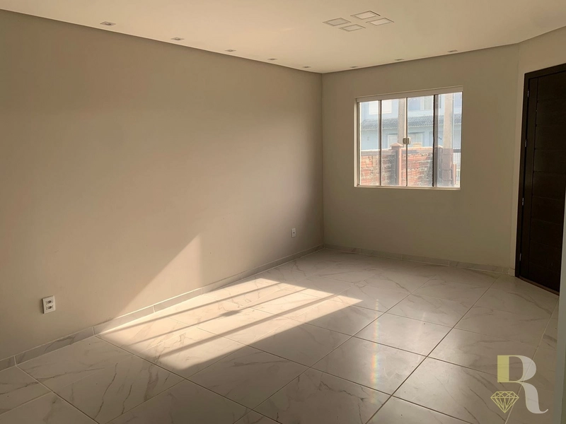 CASA PROXIMO AO MAR EM 50X DIRETO APENAS R$ 470K: 2ª foto da galeria de imagens do imóvel