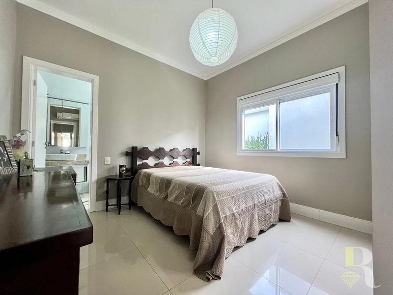 Casa Magnifica a Beira do Lago: 4ª foto da galeria de imagens do imóvel