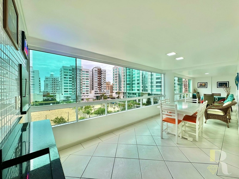 APARTAMENTO A VENDA FRENTE PRAÇA: 7ª foto da galeria de imagens do imóvel