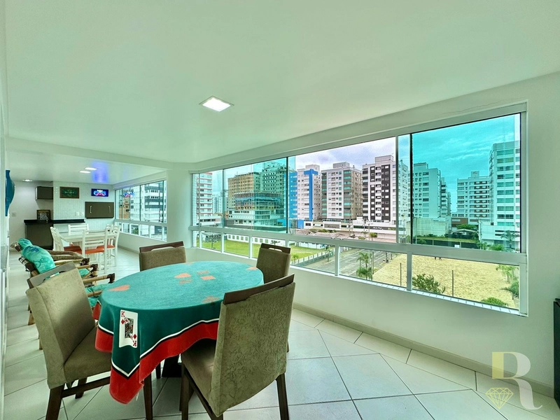 APARTAMENTO A VENDA FRENTE PRAÇA: 8ª foto da galeria de imagens do imóvel