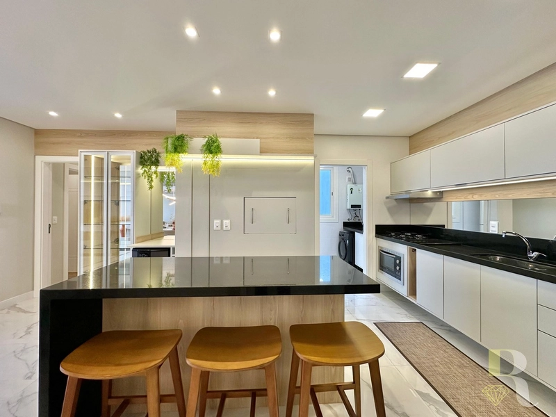 APARTAMENTO ESPETACULAR: 12ª foto da galeria de imagens do imóvel