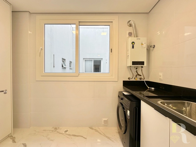 APARTAMENTO ESPETACULAR: 15ª foto da galeria de imagens do imóvel
