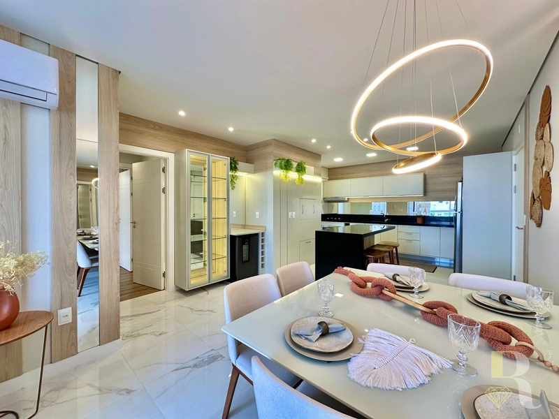 APARTAMENTO ESPETACULAR: 3ª foto da galeria de imagens do imóvel