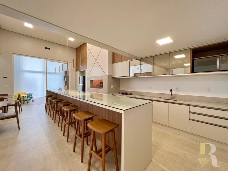 APARTAMENTO ESPETACULAR: 27ª foto da galeria de imagens do imóvel