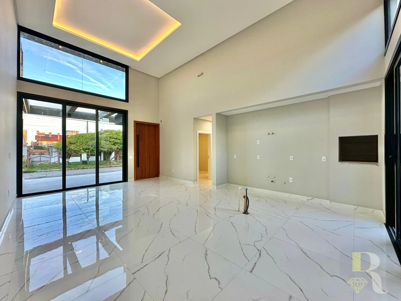 CASA ALTO PADRÃO com Terraço e Piscina: 2ª foto da galeria de imagens do imóvel