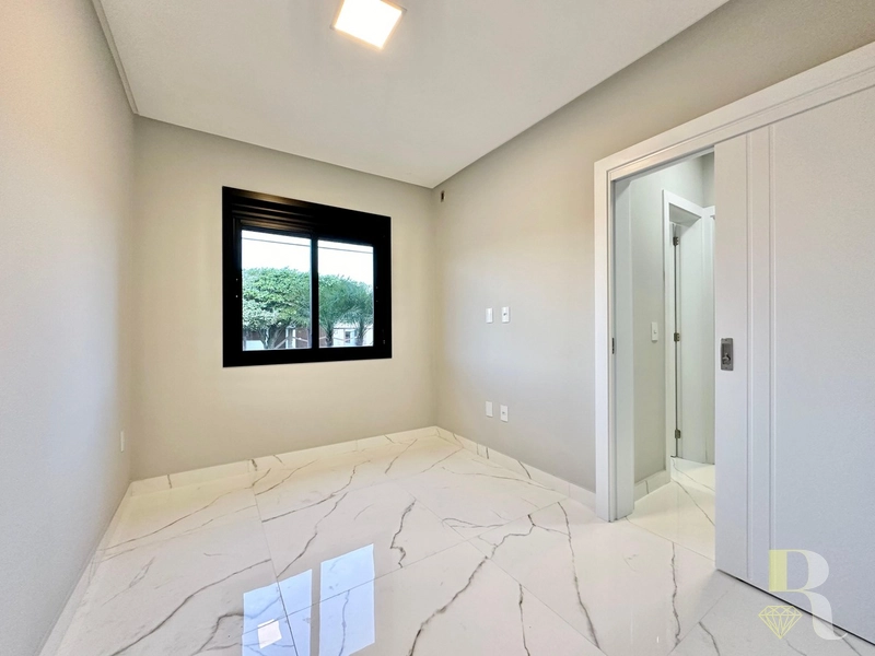 CASA ALTO PADRÃO com Terraço e Piscina: 7ª foto da galeria de imagens do imóvel