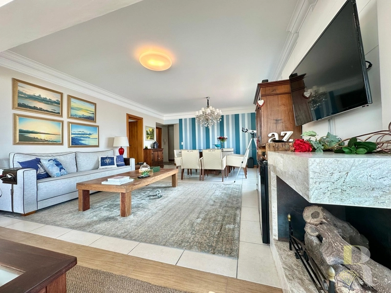 APARTAMENTO À VENDA COM VISTA PARA MAR E PRAÇA: 5ª foto da galeria de imagens do imóvel