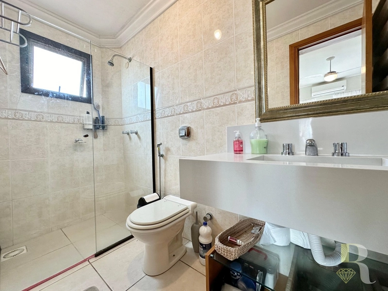 APARTAMENTO À VENDA COM VISTA PARA MAR E PRAÇA: 21ª foto da galeria de imagens do imóvel