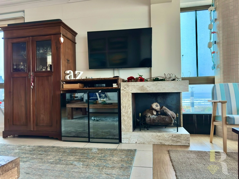 APARTAMENTO À VENDA COM VISTA PARA MAR E PRAÇA: 12ª foto da galeria de imagens do imóvel
