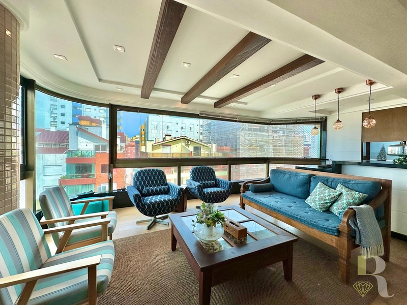 APARTAMENTO À VENDA COM VISTA PARA MAR E PRAÇA: 4ª foto da galeria de imagens do imóvel