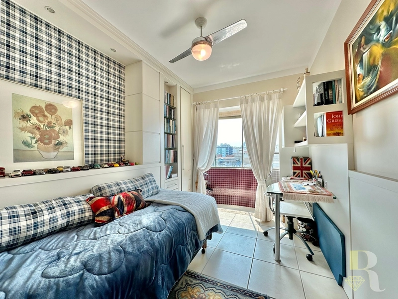 APARTAMENTO À VENDA COM VISTA PARA MAR E PRAÇA: 13ª foto da galeria de imagens do imóvel
