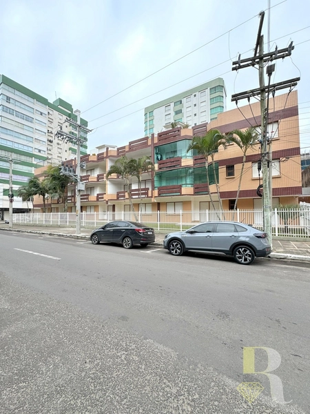 FRENTE AV. DE ENTRADA EM CAPAO DA CANOA E PROXIMO AO MAR: 27ª foto da galeria de imagens do imóvel
