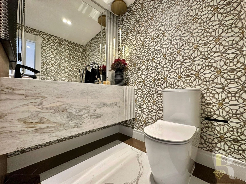 APARTAMENTO À VENDA NO EDIFÍCIO COM DESIGN NEOCLÁSSICO: 20ª foto da galeria de imagens do imóvel