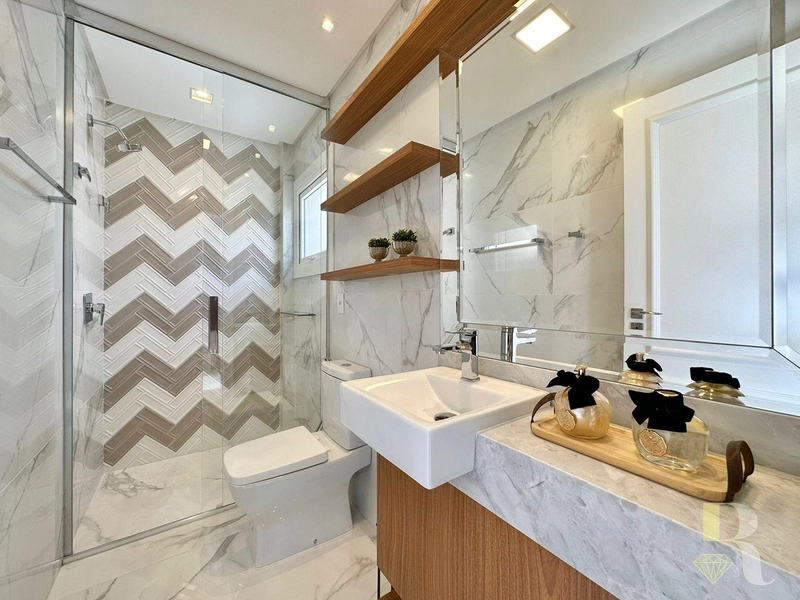 APARTAMENTO À VENDA NO EDIFÍCIO COM DESIGN NEOCLÁSSICO: 24ª foto da galeria de imagens do imóvel