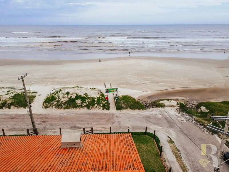 A SUA CASA COM OS PES NA AREIA !!!: 2ª foto da galeria de imagens do imóvel