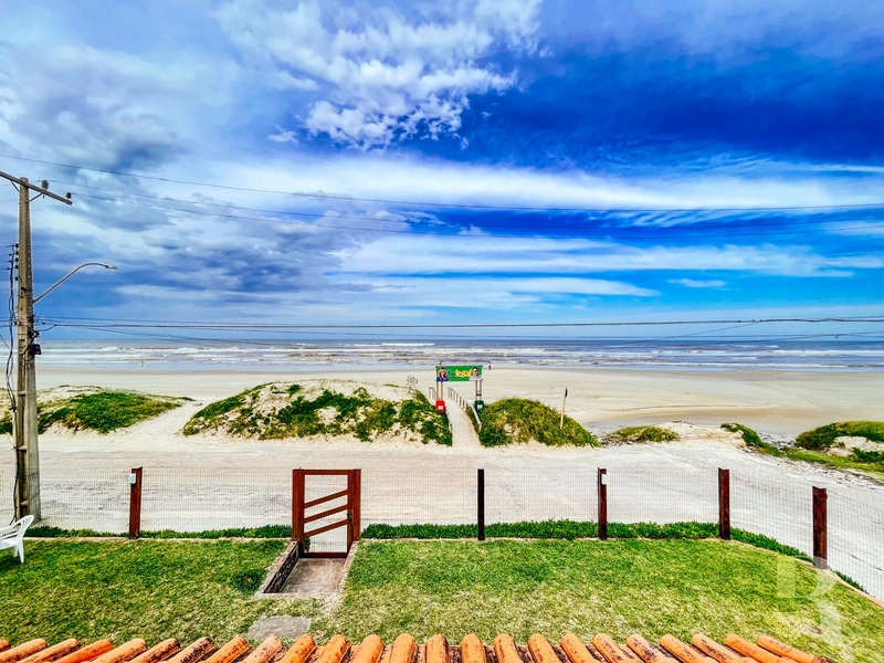A SUA CASA COM OS PES NA AREIA !!!: 13ª foto da galeria de imagens do imóvel