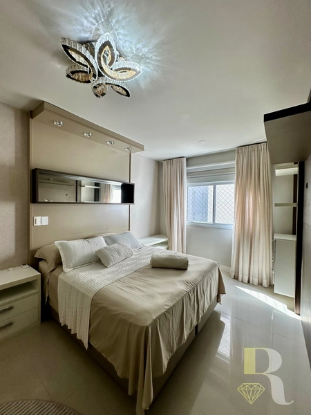 ESPETACULAR APTO DE 4 DORM. (2 SUITES) VISTA MAR E INFRA DE RESORT: 2ª foto da galeria de imagens do imóvel