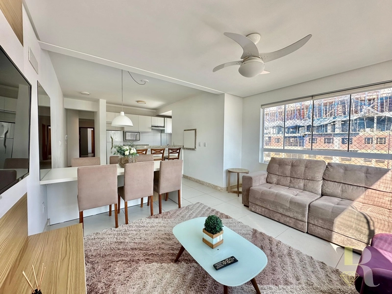 APARTAMENTO À VENDA COM VISTA PARA O MAR: 2ª foto da galeria de imagens do imóvel