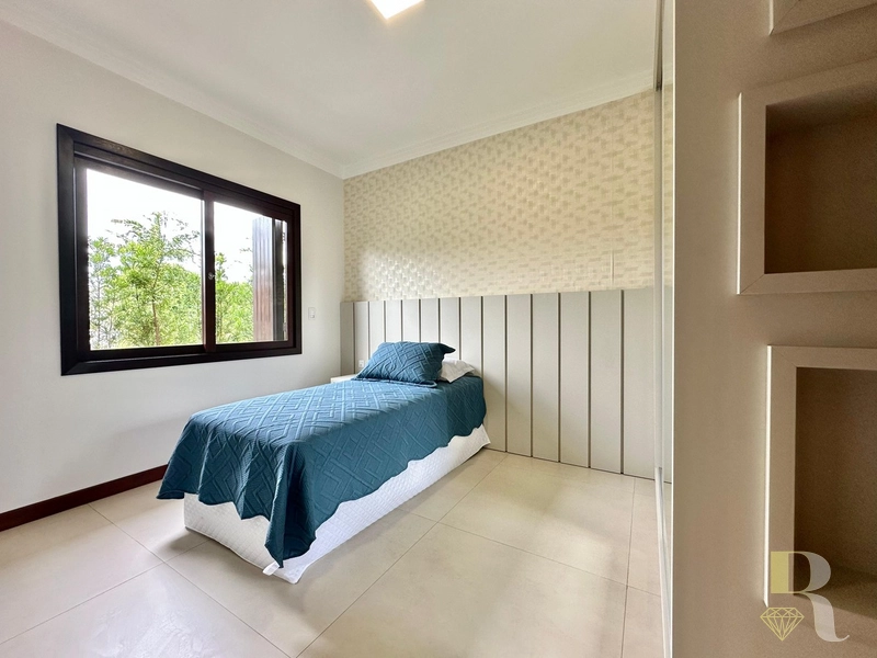 CASA DE ALTO PADRÃO À VENDA EM ATLÂNTIDA: 11ª foto da galeria de imagens do imóvel