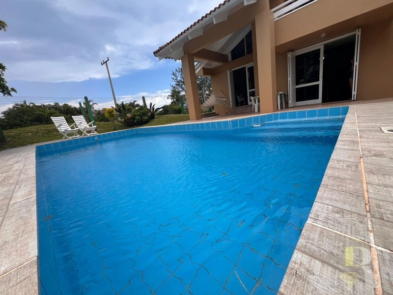 SOBRADO EM ATLANTIDA EM DOIS TERRENOS 150M DO MAR: 13ª foto da galeria de imagens do imóvel