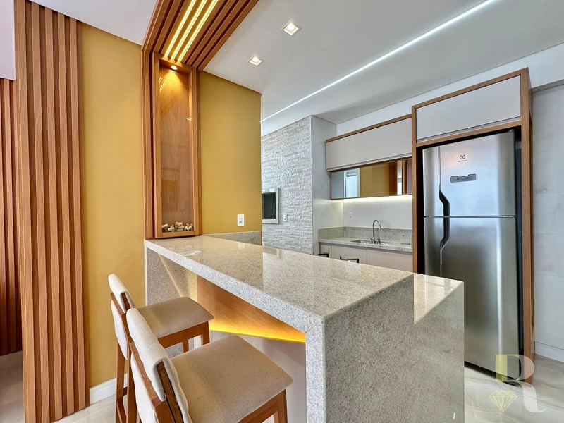 APARTAMENTO COM SACADA DE FRENTE À VENDA EM CAPÃO DA CANOA!: 7ª foto da galeria de imagens do imóvel