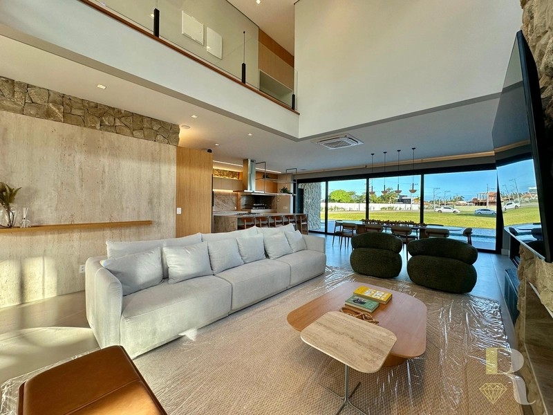 CASA BEIRA LAGO À VENDA NO CONDOMÍNIO AMARE: 6ª foto da galeria de imagens do imóvel