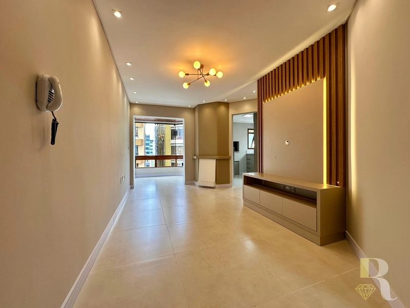 APARTAMENTO À VENDA NO CORAÇÃO DA CIDADE!: 1ª foto da galeria de imagens do imóvel