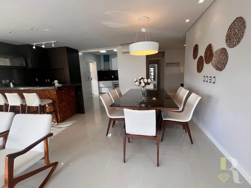 APARTAMENTO COM LINDA VISTA DO MAR!: 2ª foto da galeria de imagens do imóvel