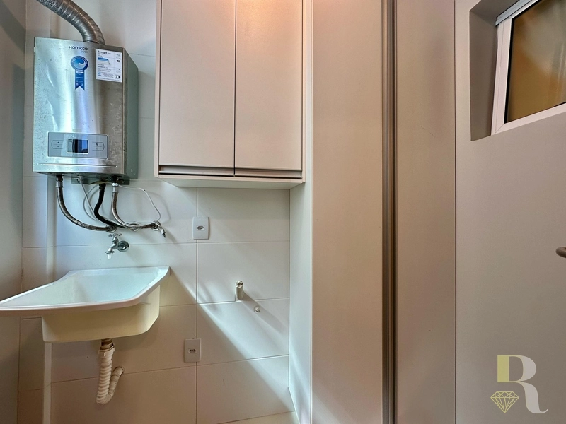 APARTAMENTO COM VISTA PARA O MAR E PARA PRAÇA LUIZ BASSANI!: 20ª foto da galeria de imagens do imóvel