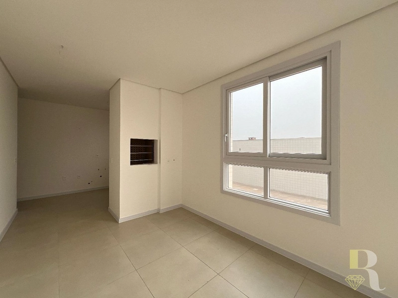 Amplo Apartamento com Terraço em L – Capão da Canoa: 3ª foto da galeria de imagens do imóvel
