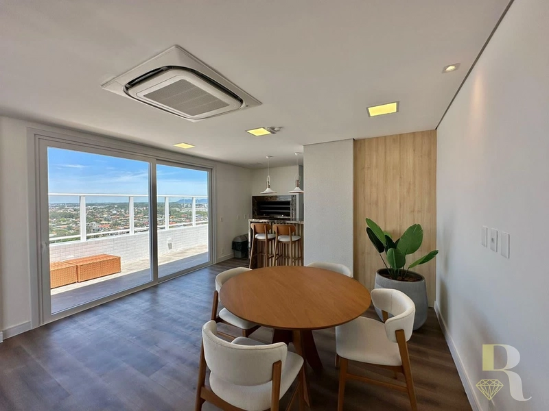 Amplo Apartamento com Terraço em L – Capão da Canoa: 24ª foto da galeria de imagens do imóvel
