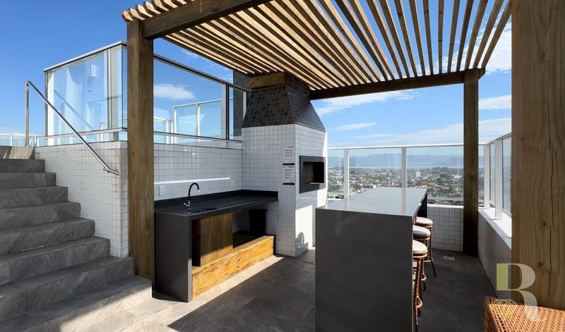 Amplo Apartamento com Terraço em L – Capão da Canoa: 15ª foto da galeria de imagens do imóvel