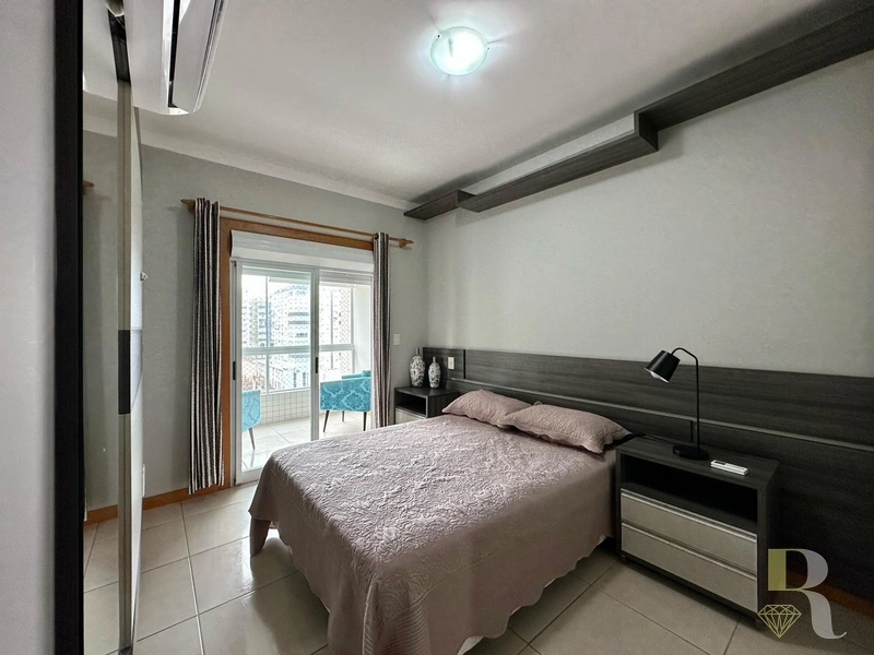 APARTAMENTO JUNTO A PÇA LUTERANA E MAR COM AMPLA SACADA LESTE: 11ª foto da galeria de imagens do imóvel
