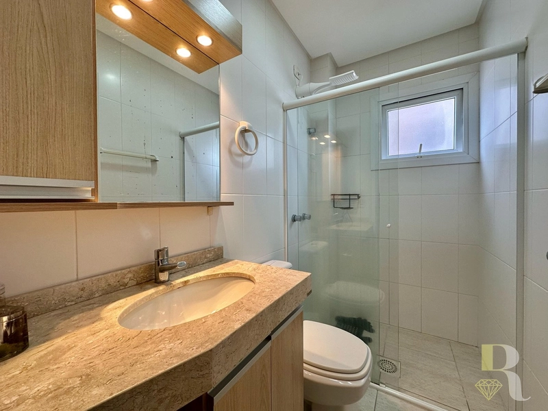 APARTAMENTO À VENDA COM VISTA PARA O MAR: 14ª foto da galeria de imagens do imóvel