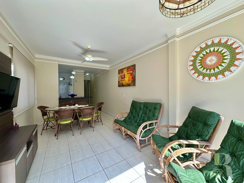 APARTAMENTO À VENDA COM VISTA PARA O MAR: 7ª foto da galeria de imagens do imóvel