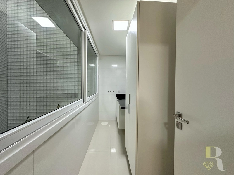 APARTAMENTO À VENDA DE FRENTE PARA O MAR: 19ª foto da galeria de imagens do imóvel